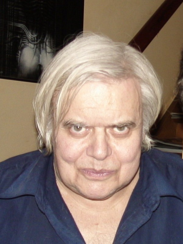 hr giger alien yellow press